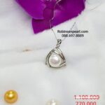 Pendant 13